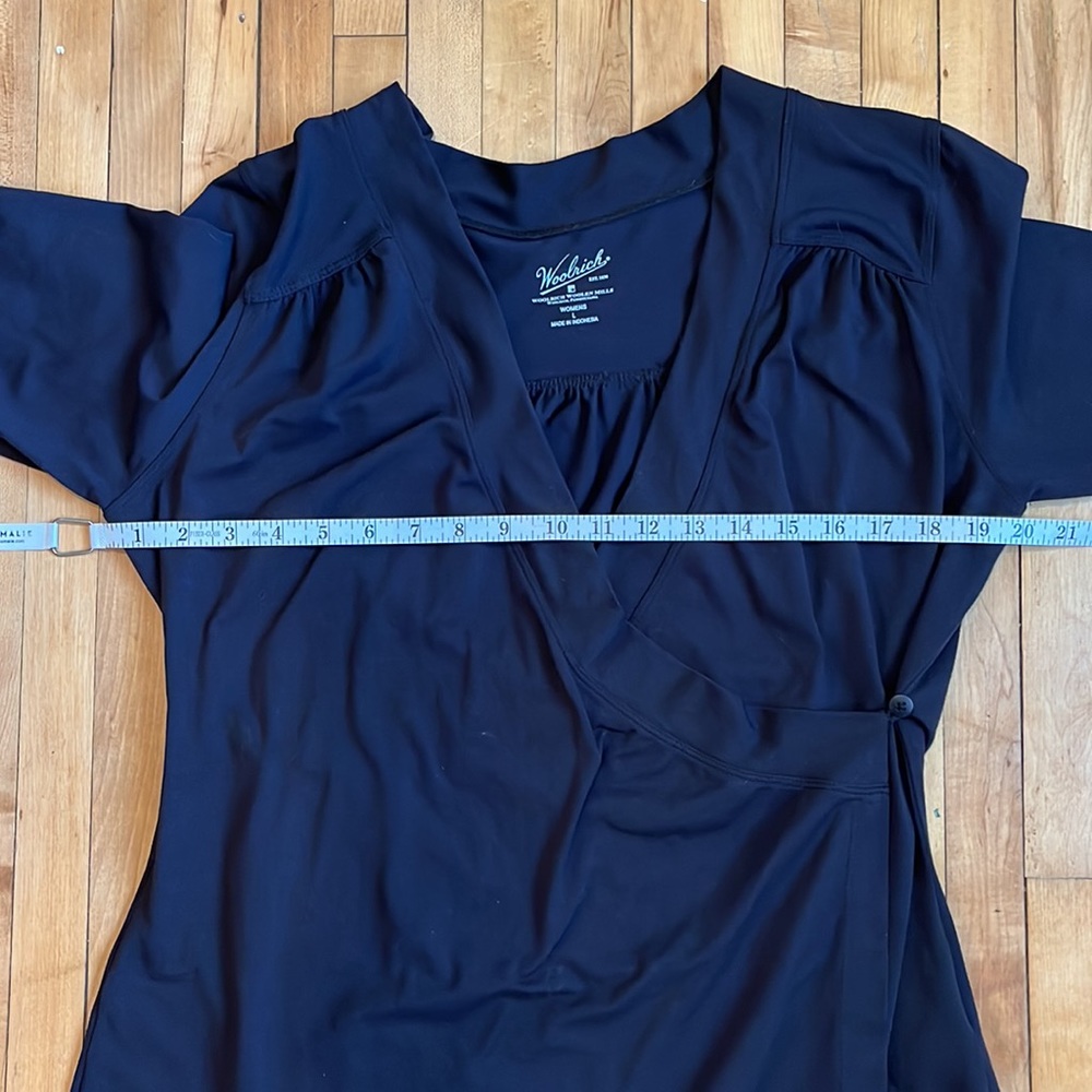 Woolrich Top - Picture 7 of 11